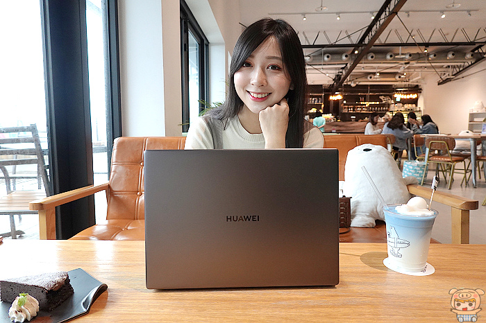 時尚美型與高效能兼俱的HUAWEI MateBook X Pro 輕薄筆電讓您工作與娛樂 